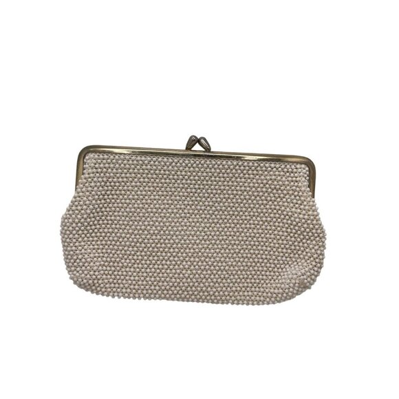Vintage 1950's St. Thomas White Corde Bead Clutch Purse w/ Gold Frame Kiss Lock - Picture 2 of 7
